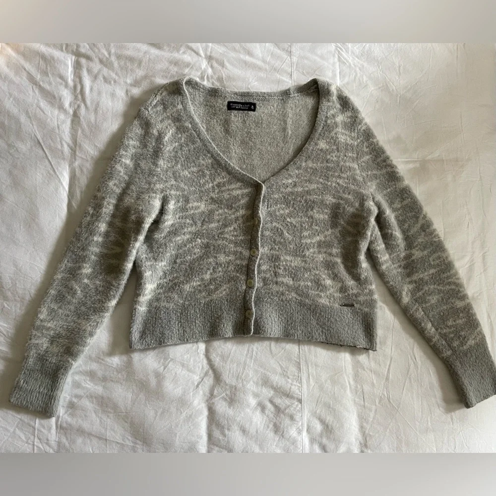 CARDIGAN - Picture 1 of 2